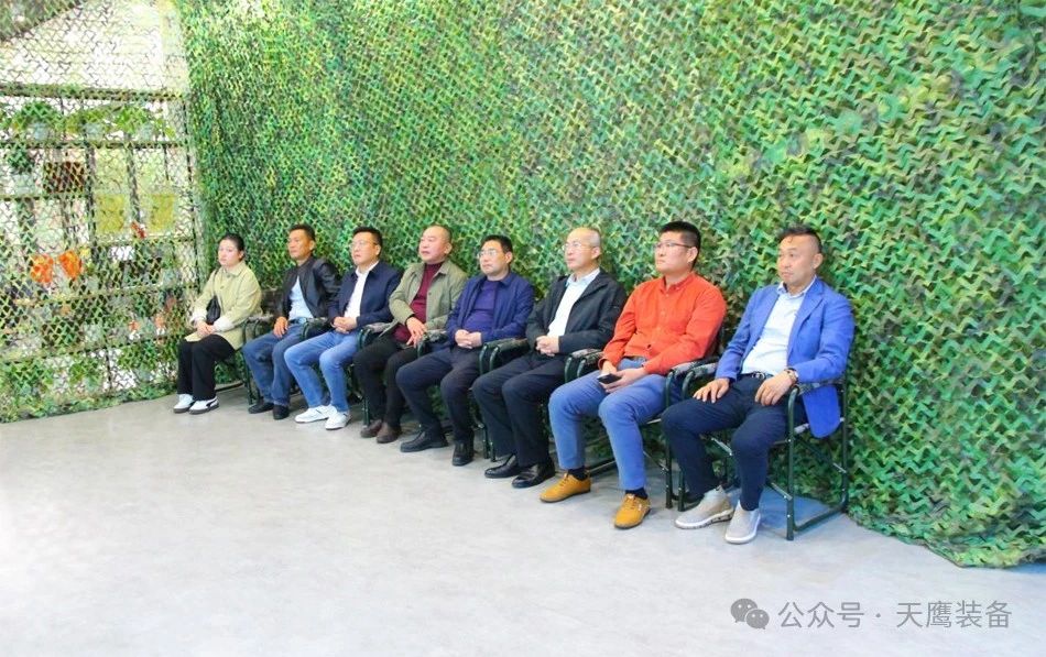 安庆市迎江区领导一行莅临天鹰装备交流考察(图1)